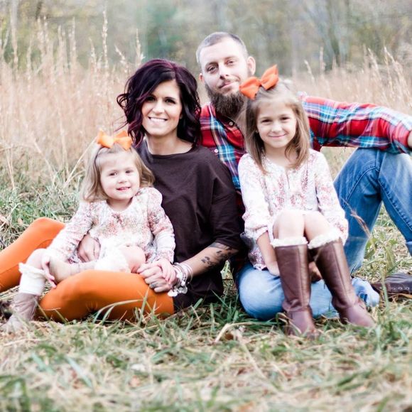 Meet your Posher, Ashley - Picture 1 of 1